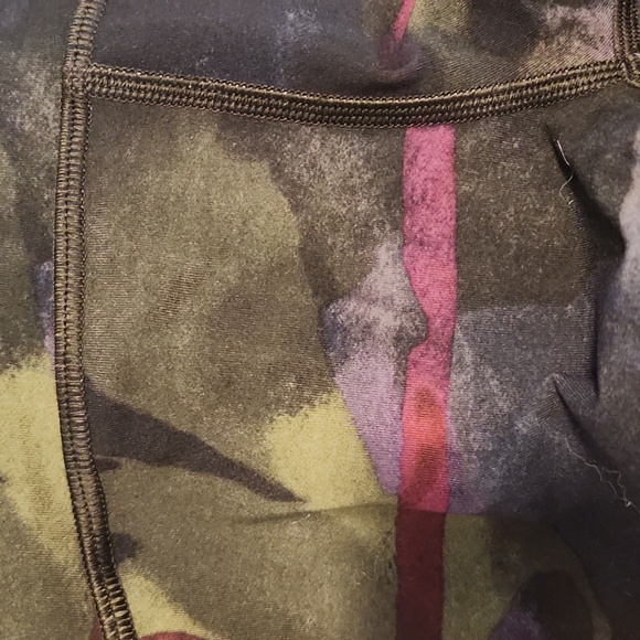 Lululemon Leggings - Picture 3 of 4